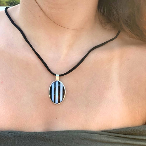 Alabalone and Black Stripe Pendant-Necklace-Artisana